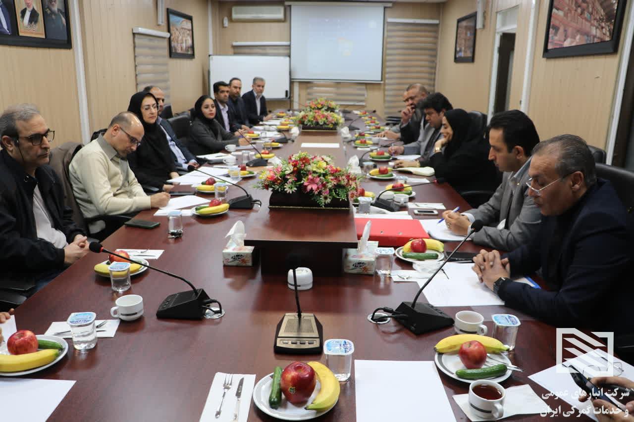 برگزاری نشست مشترک شهر فرودگاهی و انبارهای عمومی در نگهداشت کالاهای خطرناک 2